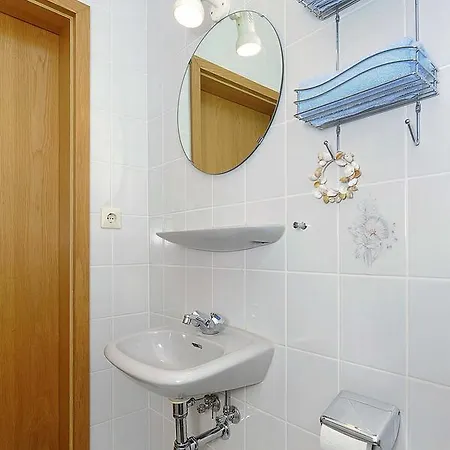 Haus _konteradmiral Eduard Varrent * Neuharlingersiel