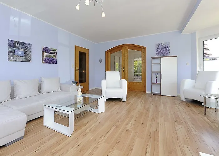 Haus _konteradmiral Eduard Varrent Апартаменты *