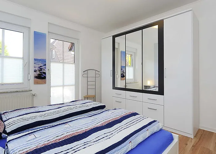 Haus _konteradmiral Eduard Varrent * 纽哈灵吉塞尔